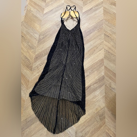 Stunning Prevue Backless Evening Gown - Picture 11 of 16